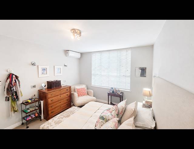 4 BEDROOM APARTMENT FOR SALE IN ESSENWOOD